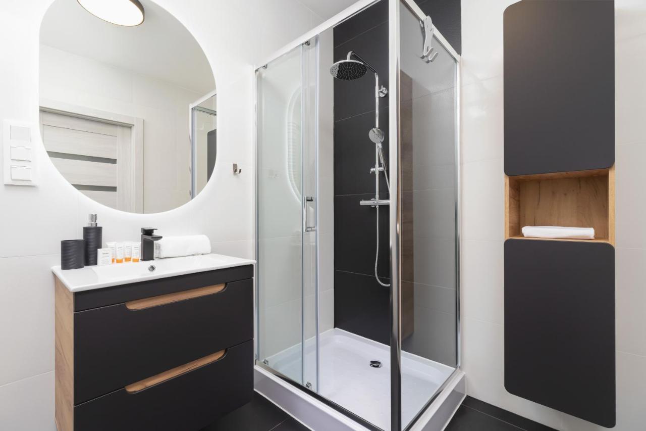 Salsa Cracow By Renters Apartment *