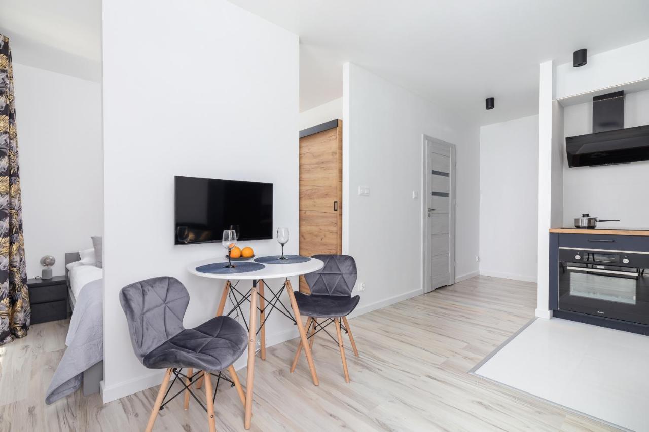 Salsa Cracow By Renters Apartment