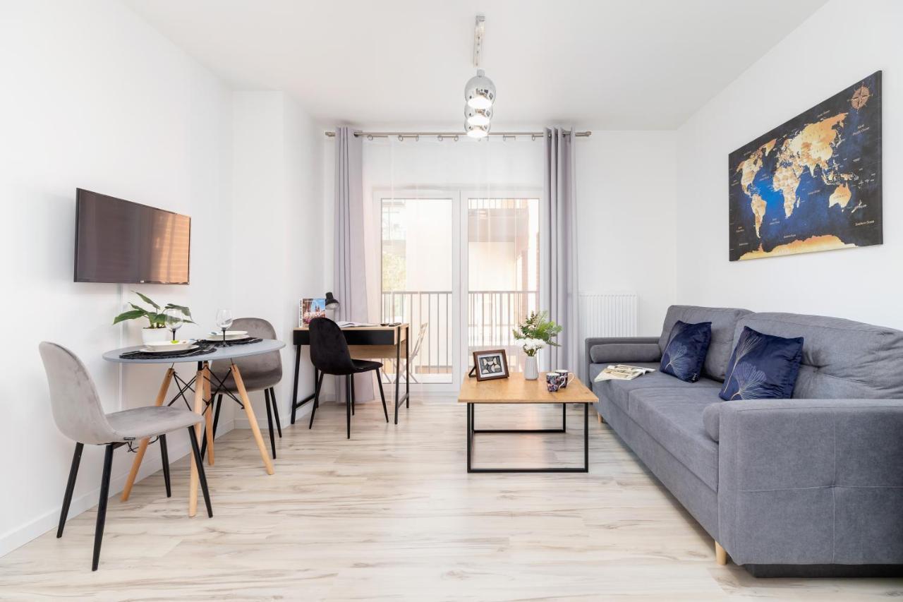 Salsa Cracow By Renters Apartment *