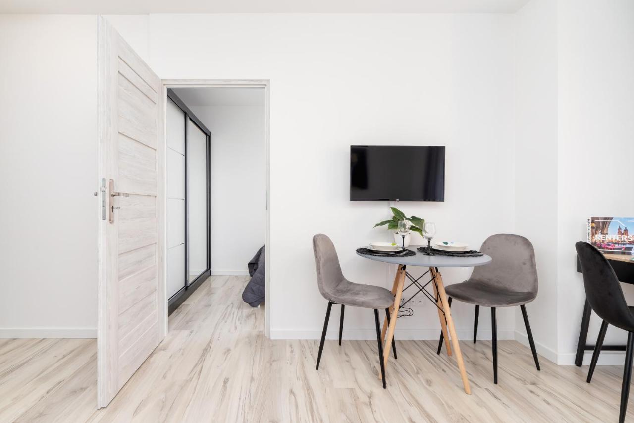 Salsa Cracow By Renters Apartment *